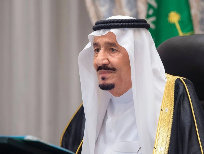 سيدي خادم الحرمين الشريفين يرأس جلسة مجلس الوزراء عبر الاتصال المرئي - صورة 5