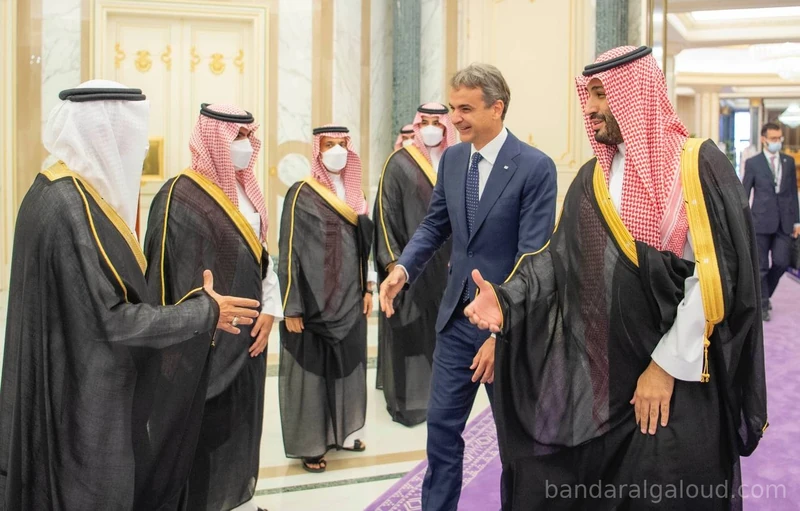 سمو سيدي ولي العهد يلتقي رئيس وزراء اليونان لتعزيز آفاق التعاون - صورة 2