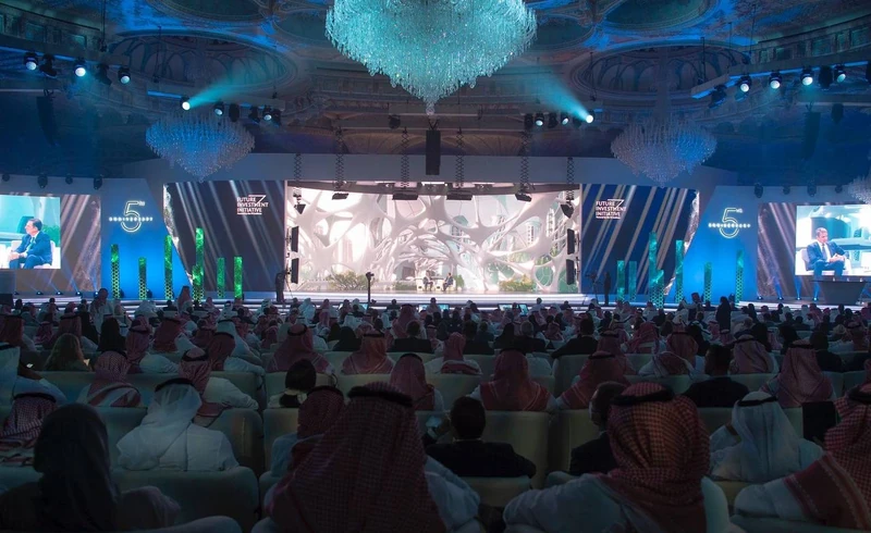 سمو سيدي ولي العهد يحضر أعمال منتدى مبادرة مستقبل الاستثمار بالرياض - صورة 4