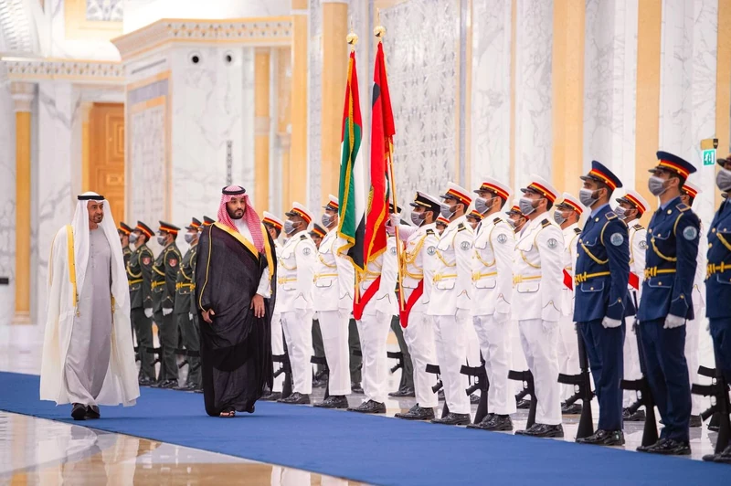 مراسم استقبال رسمية لسمو سيدي ولي العهد في قصر الوطن في العاصمة الإماراتية أبوظبي بمناسبة زيارته الرسمية - صورة 10
