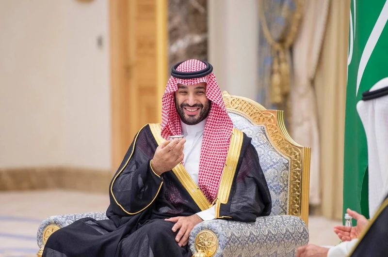 سمو سيدي ولي العهد وسمو ولي عهد أبوظبي يعقدان جلسة مباحثات - صورة 4