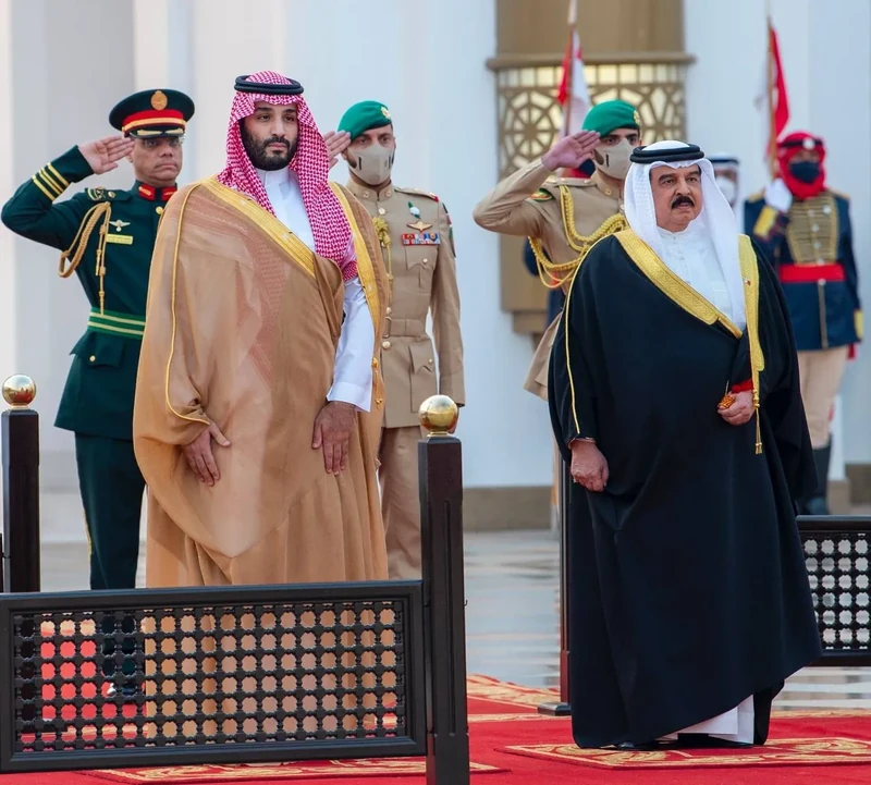 مراسم استقبال رسمية لسمو سيدي ولي العهد في قصر الصخير في العاصمة البحرينية المنامة بمناسبة زيارته الرسمية - صورة 15