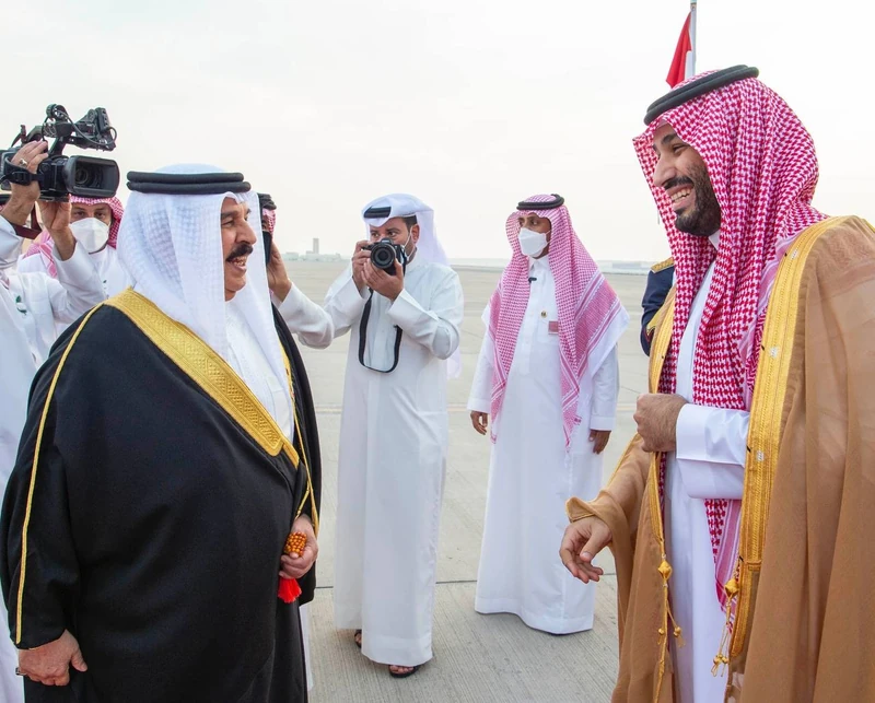 مراسم استقبال رسمية لسمو سيدي ولي العهد في قصر الصخير في العاصمة البحرينية المنامة بمناسبة زيارته الرسمية - صورة 28