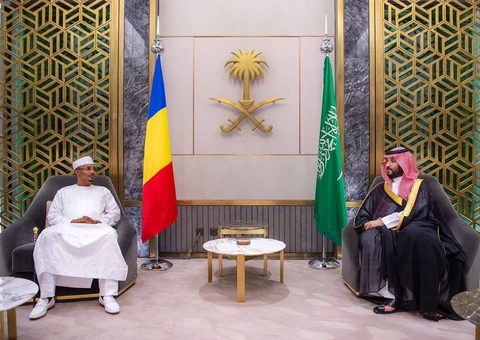 سمو سيدي ولي العهد يلتقي فخامة رئيس المجلس العسكري الانتقالي في تشاد