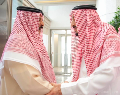 سيدي خادم الحرمين الشريفين يستقبل جلالة ملك مملكة البحرين ويقيم مأدبة غداء تكريماً لجلالته