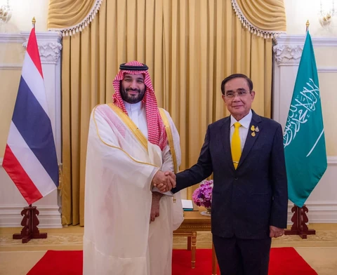 سمو سيدي ولي العهد يلتقي رئيس وزراء تايلند ويعقدان جلسة مباحثات رسمية
