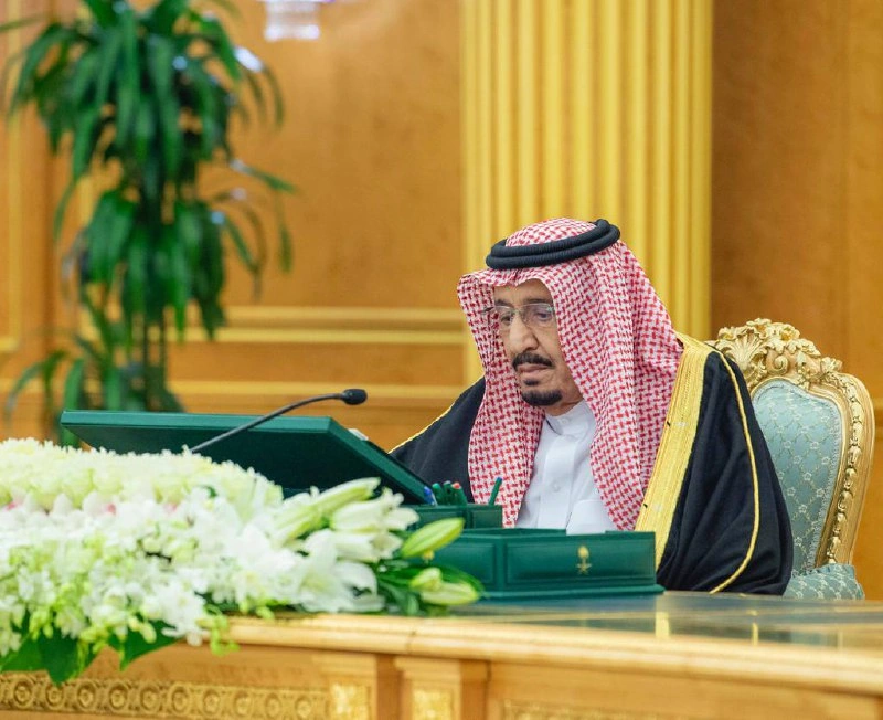 سيدي خادم الحرمين الشريفين يرأس جلسة مجلس الوزراء - صورة 1