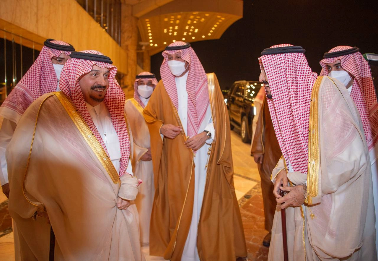 سيدي خادم الحرمين الشريفين يغادر الرياض متوجهاً إلى جدة - صورة 1