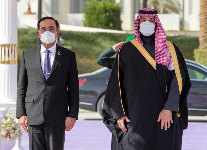 سمو سيدي ولي العهد يستقبل رئيس الوزراء وزير الدفاع في تايلند - صورة 7