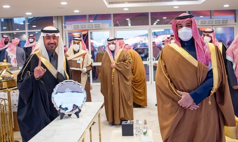 سمو سيدي ولي العهد يرعى ختام مهرجان الملك عبدالعزيز للإبل نيابة عن سيدي خادم الحرمين الشريفين - صورة 24