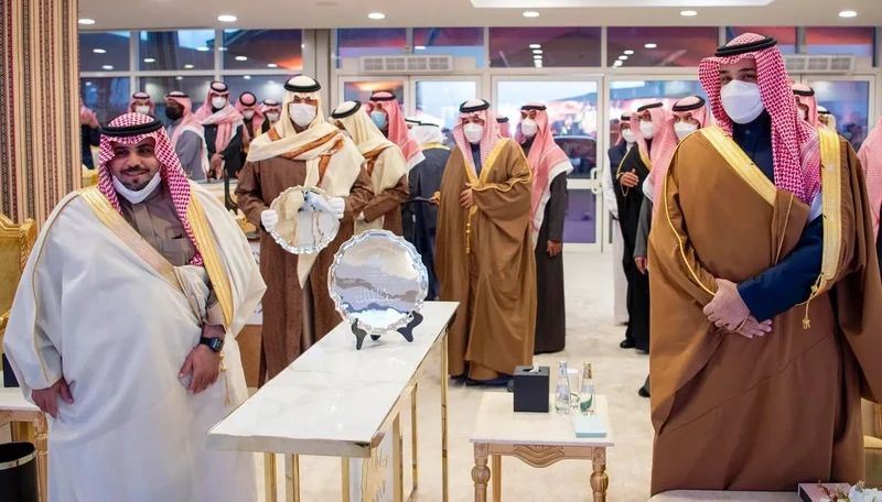 سمو سيدي ولي العهد يرعى ختام مهرجان الملك عبدالعزيز للإبل نيابة عن سيدي خادم الحرمين الشريفين - صورة 37