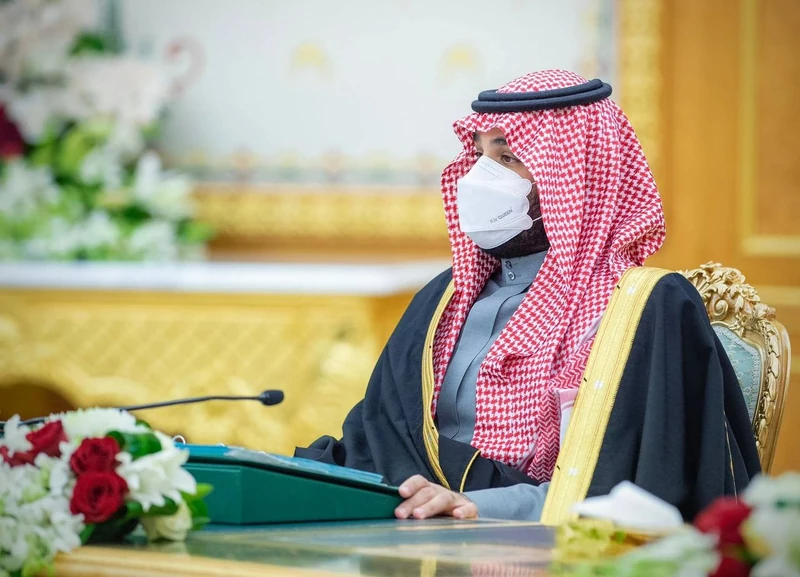 سيدي خادم الحرمين الشريفين يرأس جلسة مجلس الوزراء بالرياض - صورة 3