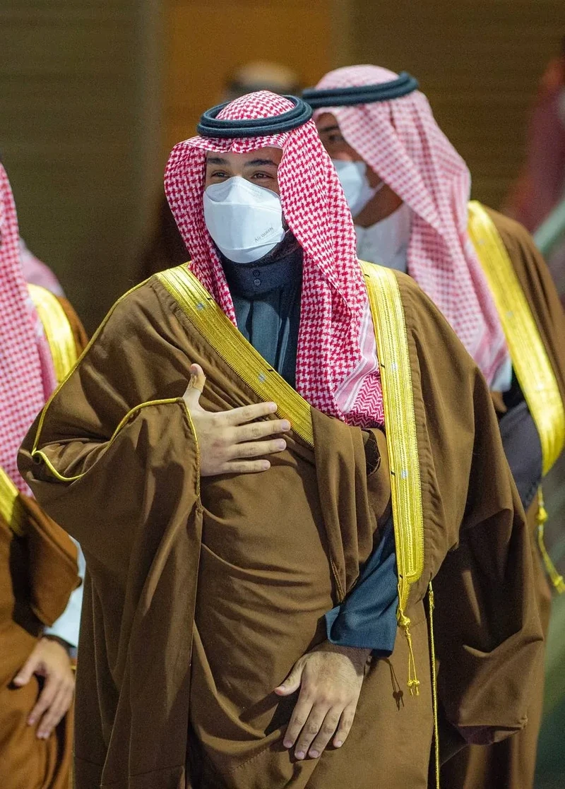 سمو سيدي ولي العهد يرعى حفل سباق كأس السعودية للخيل في نسخته الثالثة - صورة 17