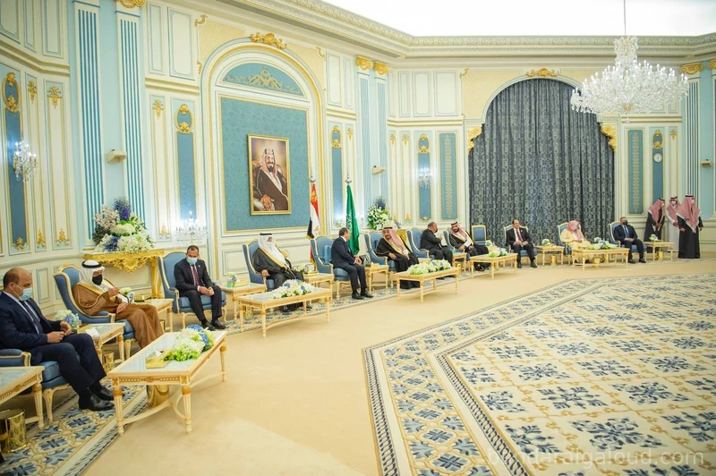 سيدي خادم الحرمين الشريفين يستقبل رئيس جمهورية مصر العربية ويقيم مأدبة غداء تكريماً لفخامته - صورة 20