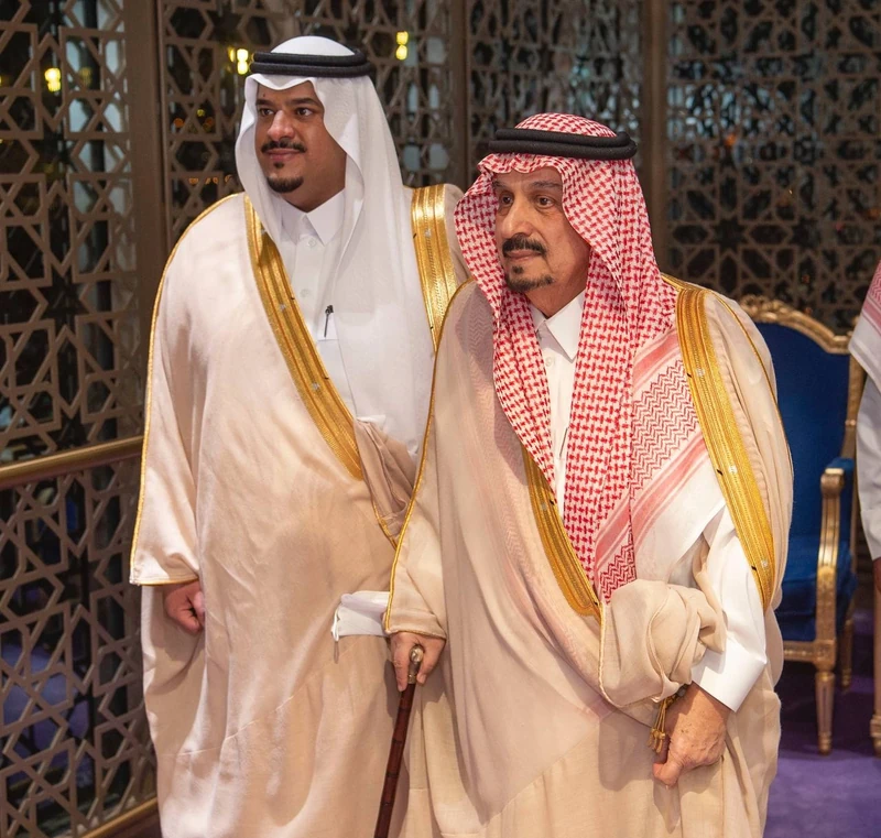 سيدي خادم الحرمين الشريفين يغادر الرياض متوجهاً إلى جدة - صورة 4
