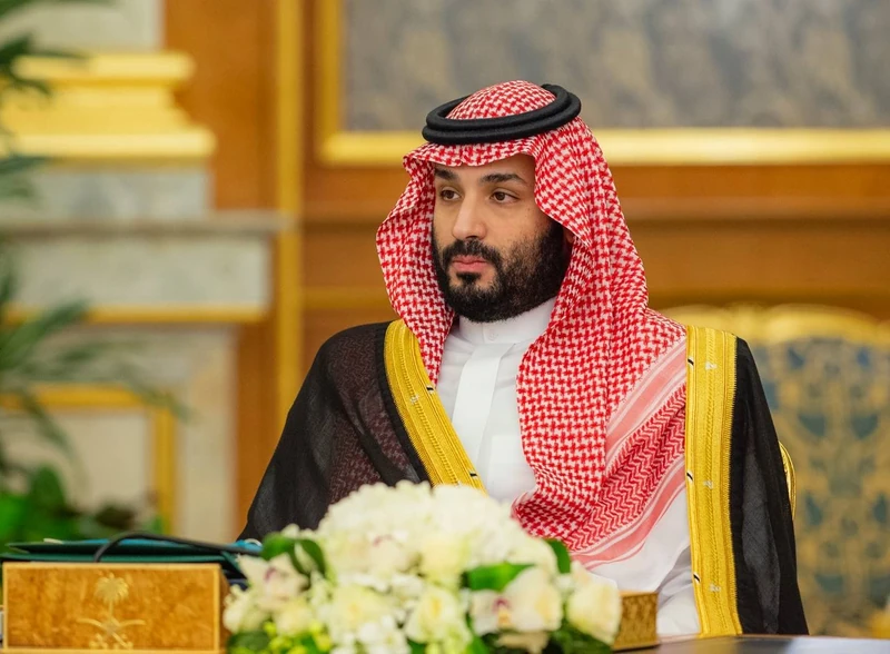 سيدي خادم الحرمين الشريفين يرأس جلسة مجلس الوزراء في قصر السلام بجدة - صورة 3