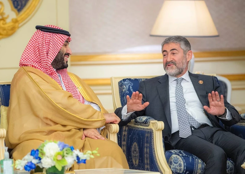 سيدي خادم الحرمين الشريفين يستقبل فخامة رئيس جمهورية تركيا ويقيم مأدبة عشاء رسمية تكريما له - صورة 17