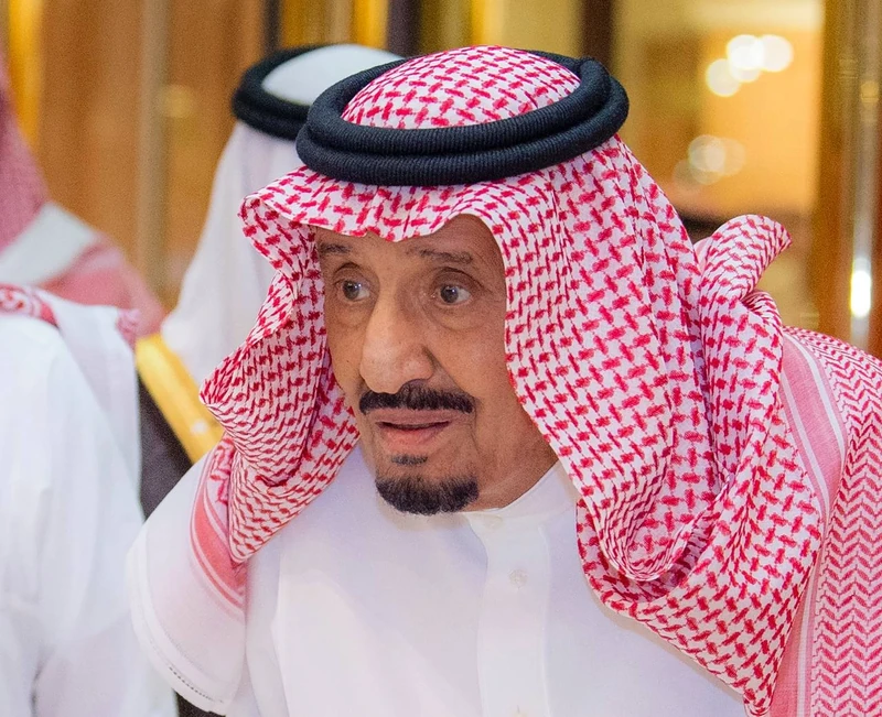 خادم الحرمين الشريفين يغادر مستشفى الملك فيصل بجدة بعد استكمال الخطة العلاجية - صورة 5