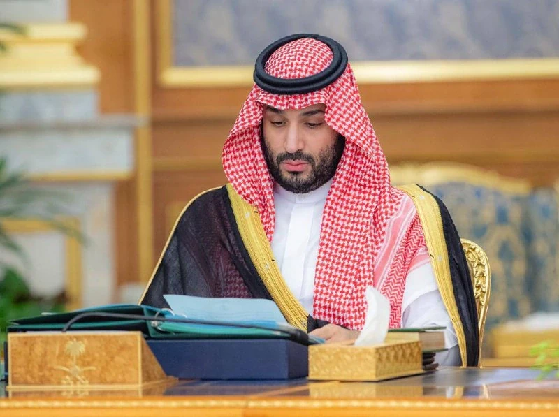 سيدي خادم الحرمين الشريفين يرأس جلسة مجلس الوزراء في قصر السلام بجدة - صورة 2