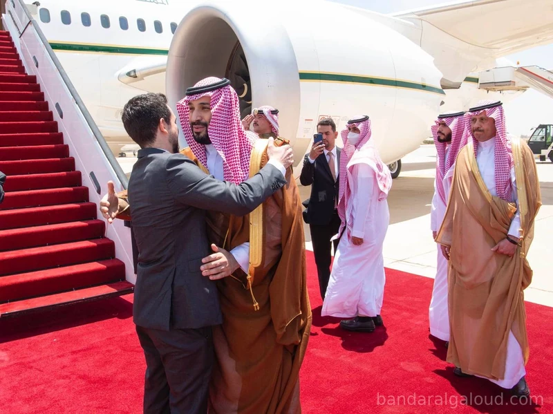 سمو سيدي ولي العهد يغادر العاصمة الأردنية عمان وفي مقدمة مودعيه جلالة ملك الأردن - صورة 2