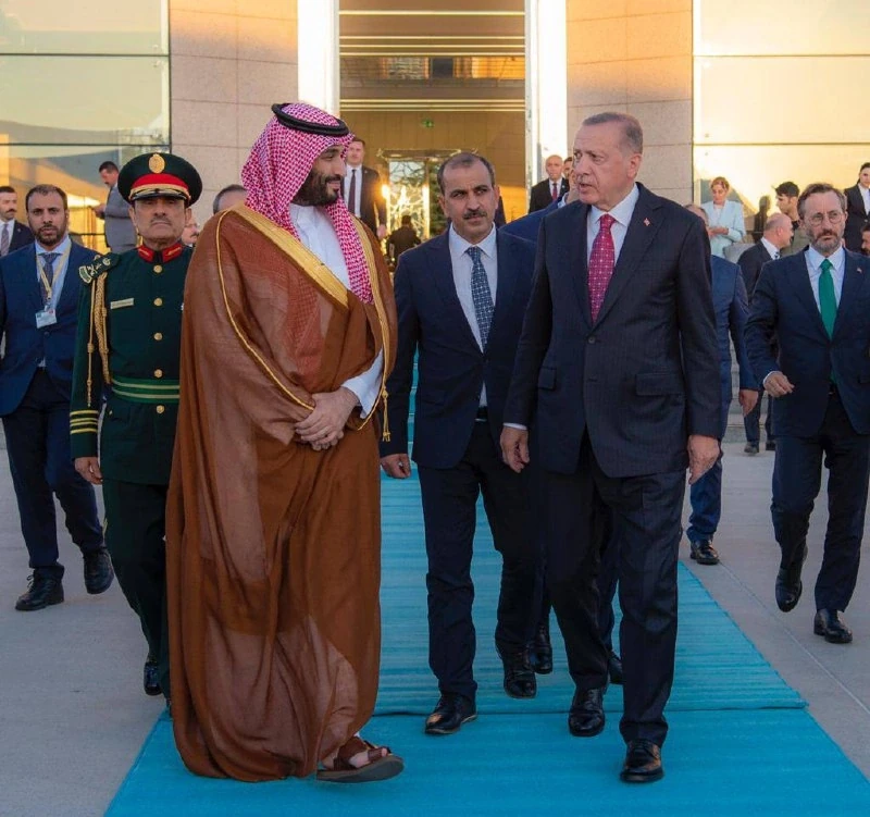 سمو سيدي ولي العهد يغادر العاصمة التركية أنقرة وفي مقدمة مودعيه فخامة رئيس جمهورية تركيا - صورة 7