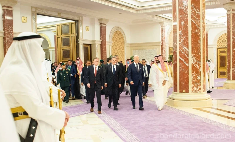 جانب من استقبال سمو سيدي ولي العهد فخامة رئيس الولايات المتحدة الأمريكية بقصر السلام في جدة - صورة 2