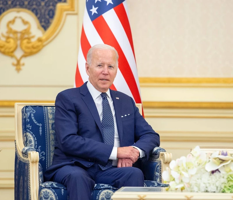 سمو سيدي ولي العهد وفخامة رئيس الولايات المتحدة الأمريكية، يعقدان جلسة مباحثات رسمية، بقصر السلام في جدة - صورة 5