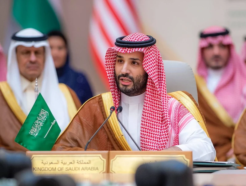 سمو سيدي ولي العهد يرأس قمة جدة للأمن والتنمية نيابةً عن خادم الحرمين الشريفين - صورة 20