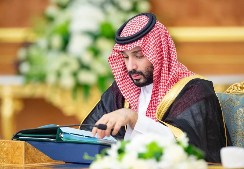 سيدي خادم الحرمين الشريفين يرأس جلسة مجلس الوزراء في قصر السلام بجدة - صورة 3