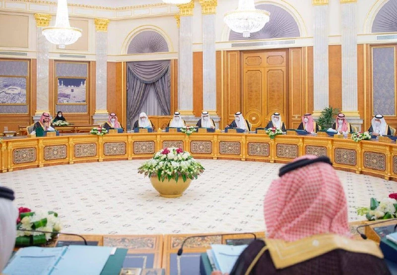 سيدي خادم الحرمين الشريفين يرأس جلسة مجلس الوزراء في قصر السلام بجدة - صورة 3