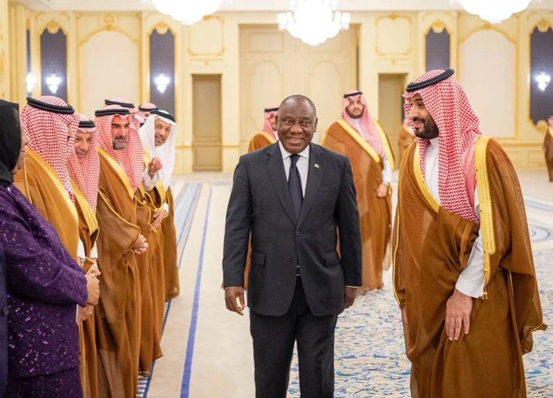 سمو سيدي ولي العهد يستقبل رئيس جنوب أفريقيا ويقيم مراسم استقبال رسمية - صورة 3
