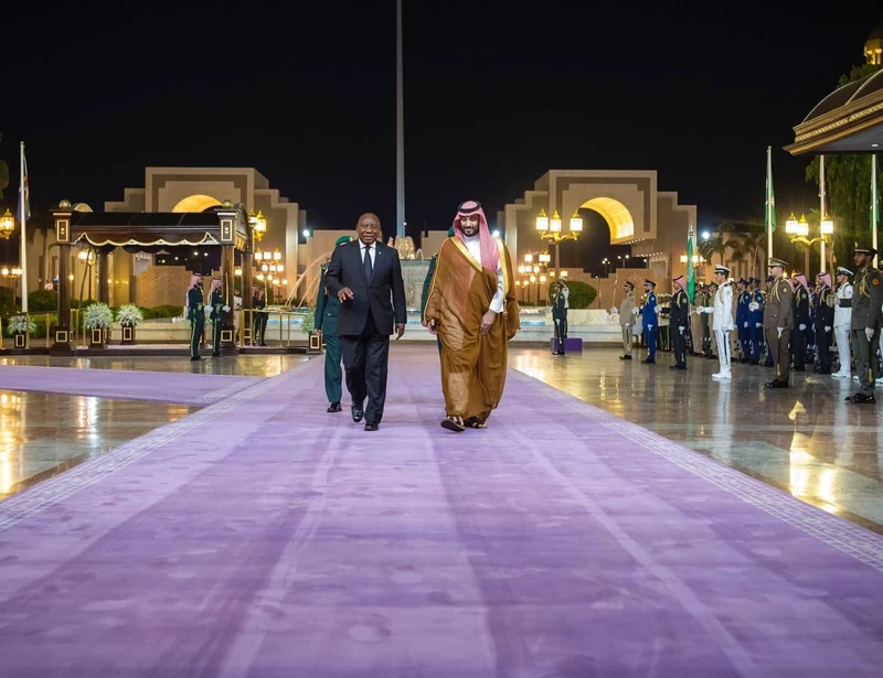 سمو سيدي ولي العهد يستقبل رئيس جنوب أفريقيا ويقيم مراسم استقبال رسمية - صورة 10