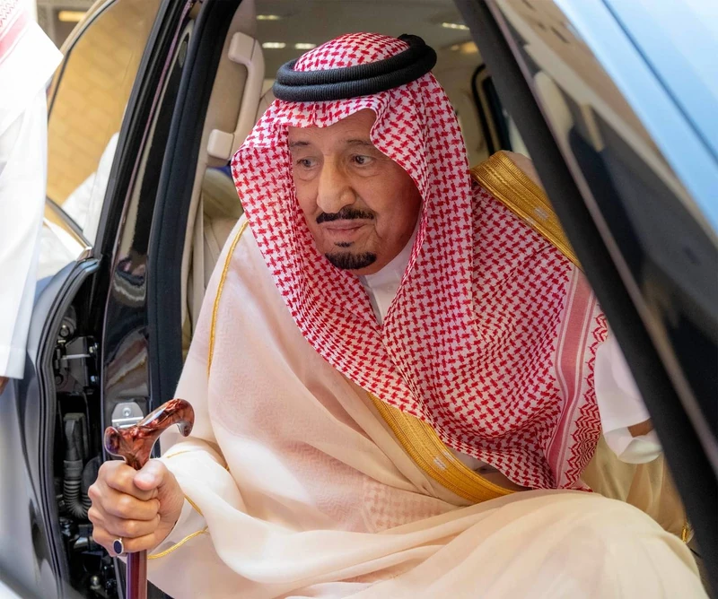 سيدي خادم الحرمين الشريفين يزور منطقة قصر الحكم في مدينة الرياض - صورة 3