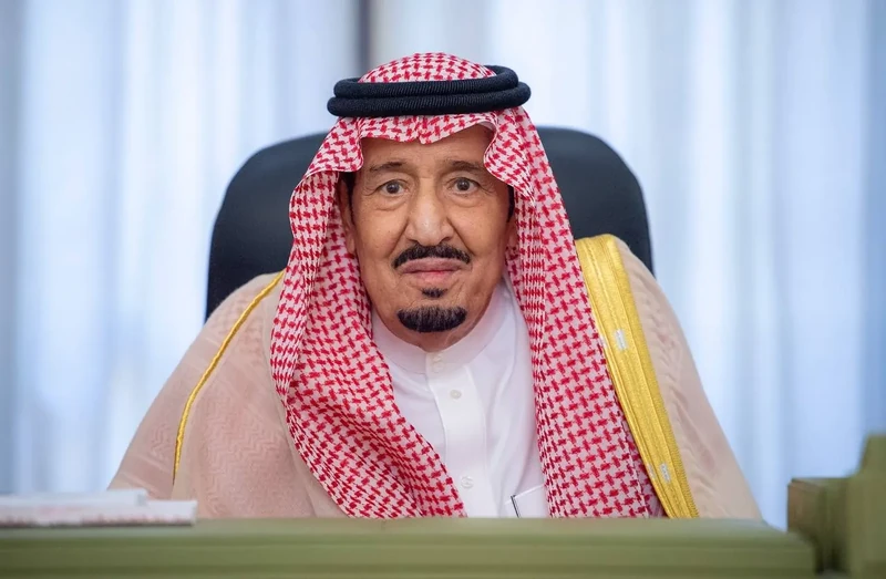 سيدي خادم الحرمين الشريفين يزور منطقة قصر الحكم في مدينة الرياض - صورة 23