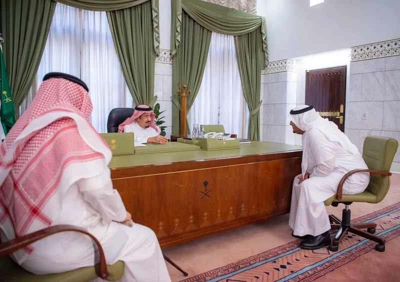 سيدي خادم الحرمين الشريفين يزور منطقة قصر الحكم في مدينة الرياض - صورة 25