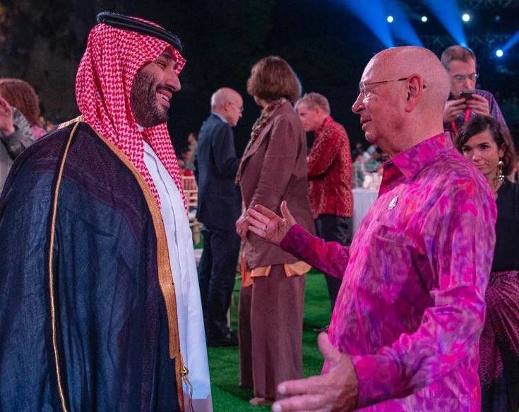 سمو سيدي ولي العهد في حفل العشاء، الذي يقيمه الرئيس الإندونيسي لقادة مجموعة العشرين - صورة 4