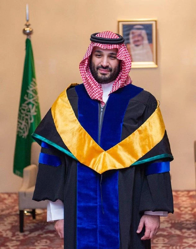ولي العهد يتسلم شهادة الدكتوراه الفخرية من جامعة كاسيتسارت - صورة 4