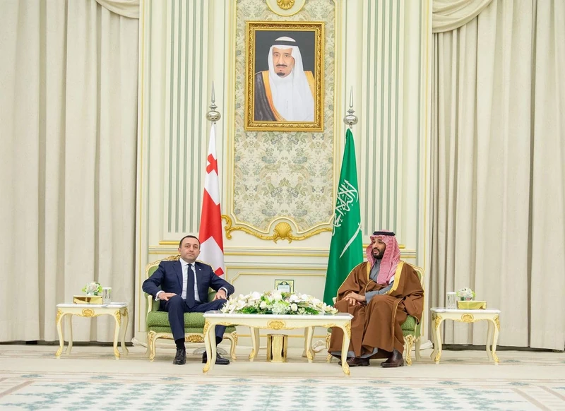 سمو سيدي ولي العهد يستقبل دولة رئيس وزراء جورجيا في الرياض - صورة 6