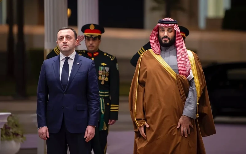 سمو سيدي ولي العهد يستقبل دولة رئيس وزراء جورجيا في الرياض - صورة 12