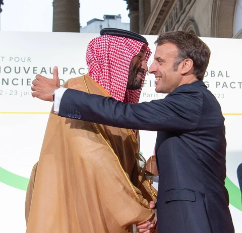 سمو سيدي ولي العهد يرأس وفد المملكة في قمة "ميثاق مالي عالمي جديد" بباريس