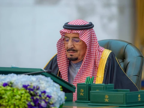 سيدي خادم الحرمين الشريفين يرأس جلسة مجلس الوزراء