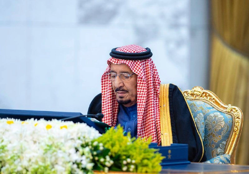 سيدي خادم الحرمين الشريفين يرأس جلسة مجلس الوزراء - صورة 1
