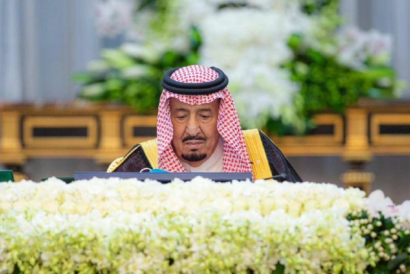 سيدي خادم الحرمين الشريفين يرأس جلسة مجلس الوزراء - صورة 1