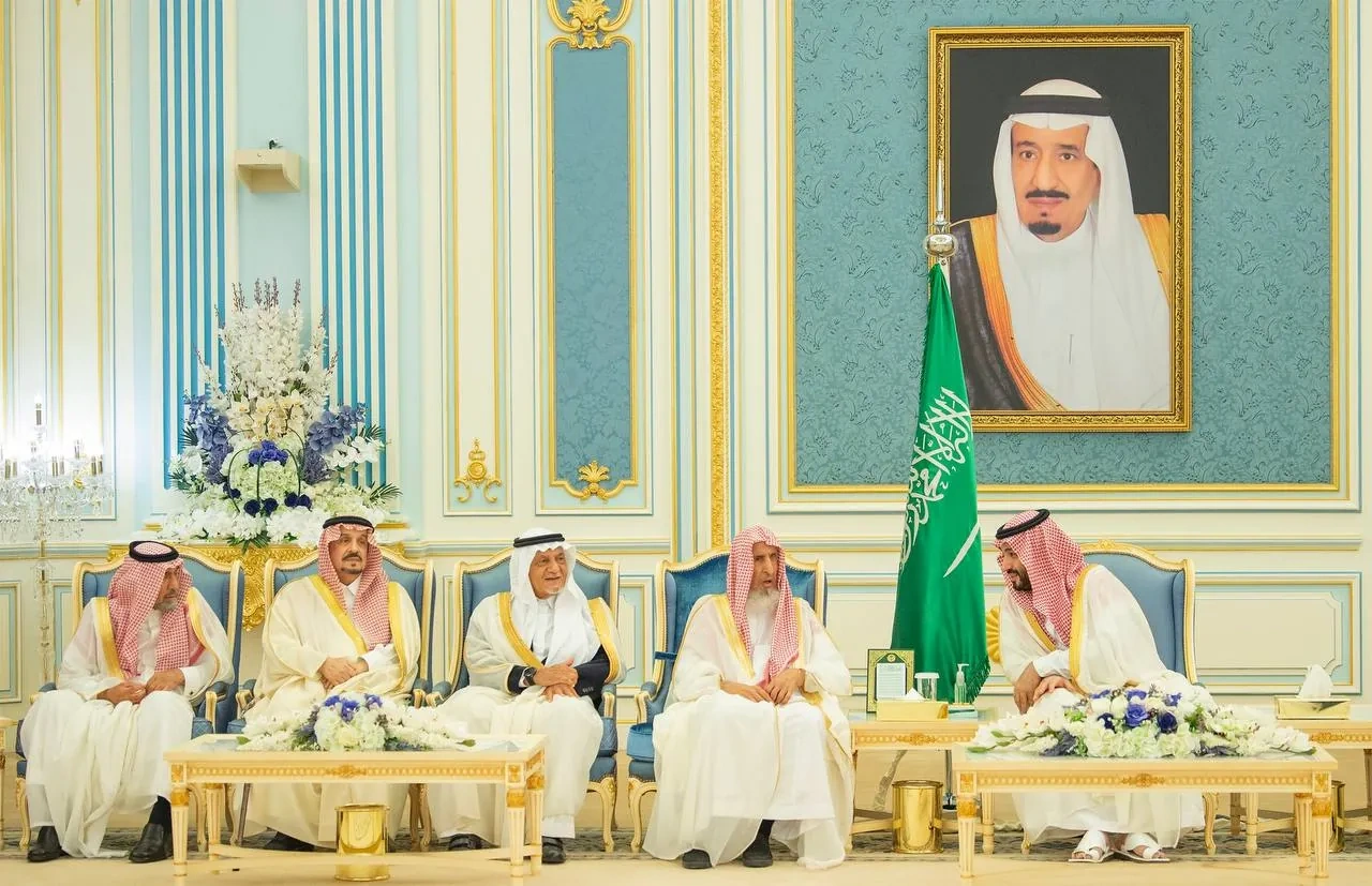 سمو سيدي ولي العهد يستقبل المهنئين بشهر رمضان المبارك - صورة 1