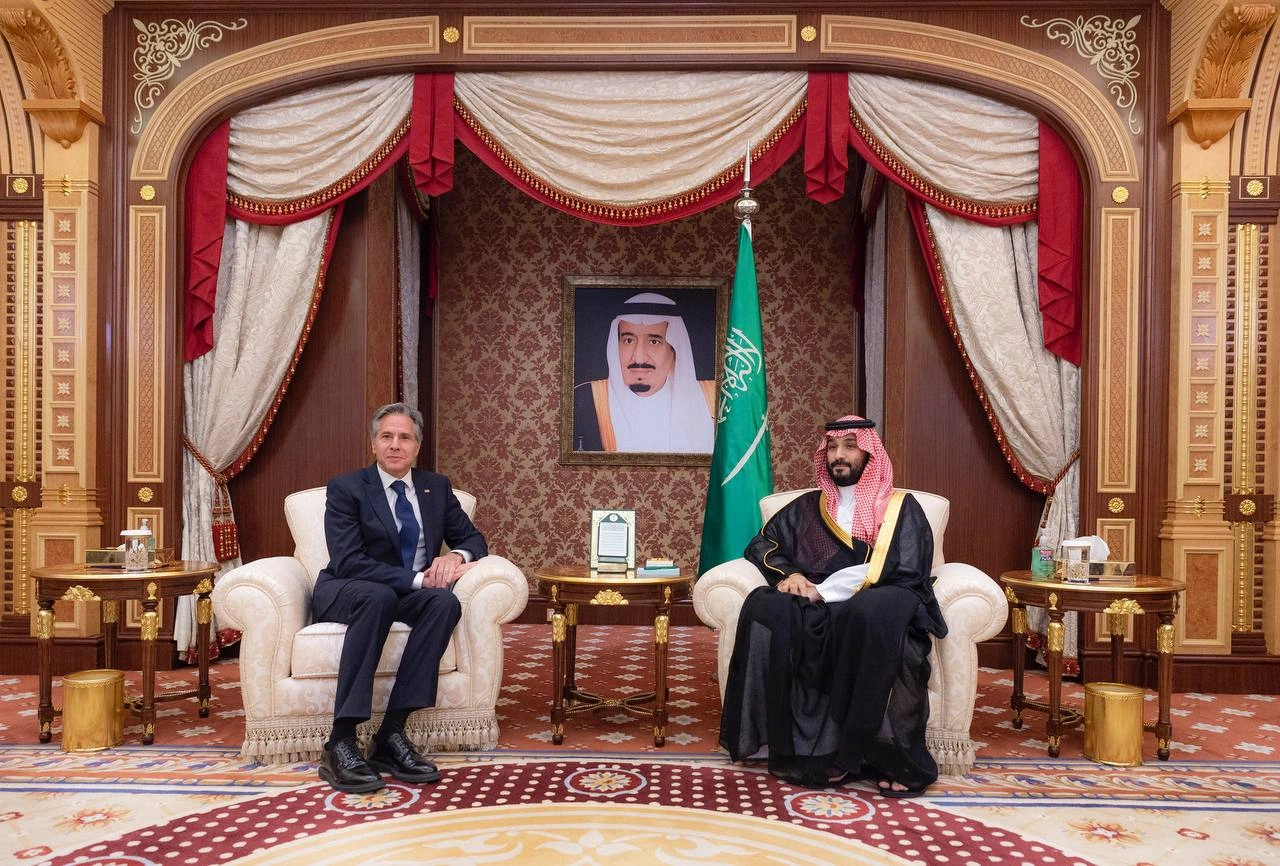 سمو سيدي ولي العهد يجتمع بوزير الخارجية الأمريكي - صورة 1