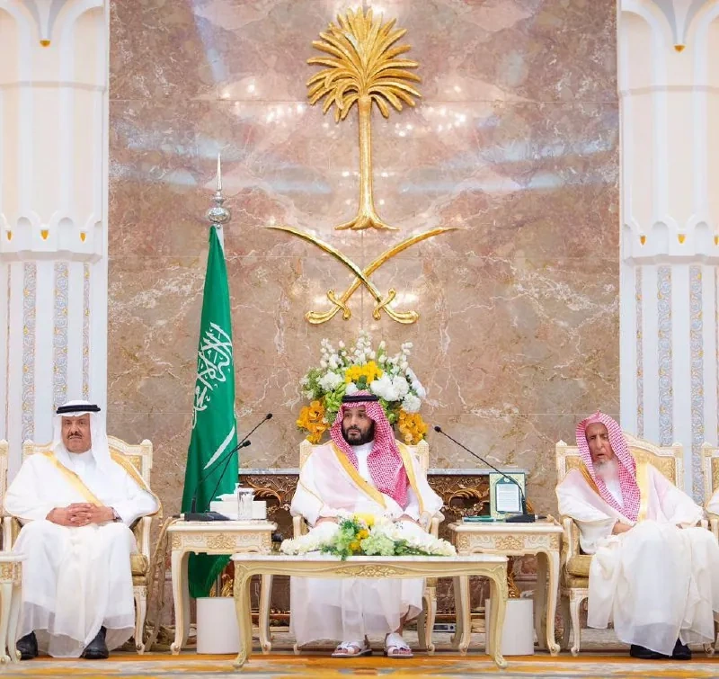سمو سيدي ولي العهد يستقبل المهنئين بعيد الأضحى في منى نيابة عن سيدي خادم الحرمين الشريفين - صورة 1