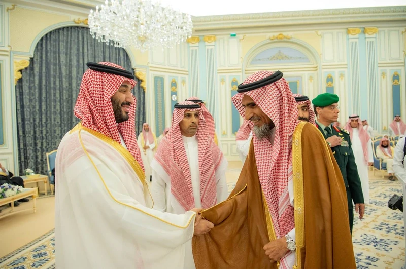 سمو سيدي ولي العهد يستقبل المهنئين بشهر رمضان المبارك - صورة 14