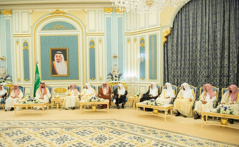 سمو سيدي ولي العهد يستقبل المهنئين بشهر رمضان المبارك - صورة 16