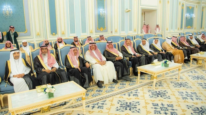 سمو سيدي ولي العهد يستقبل المهنئين بشهر رمضان المبارك - صورة 4