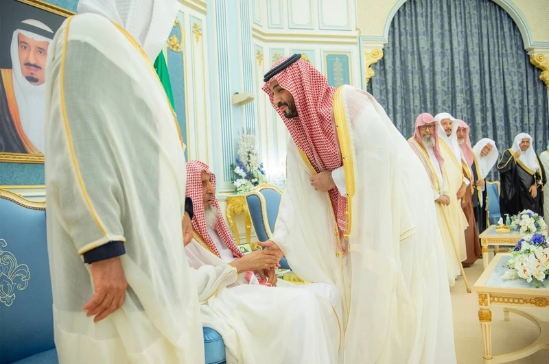 سمو سيدي ولي العهد يستقبل المهنئين بشهر رمضان المبارك - صورة 24